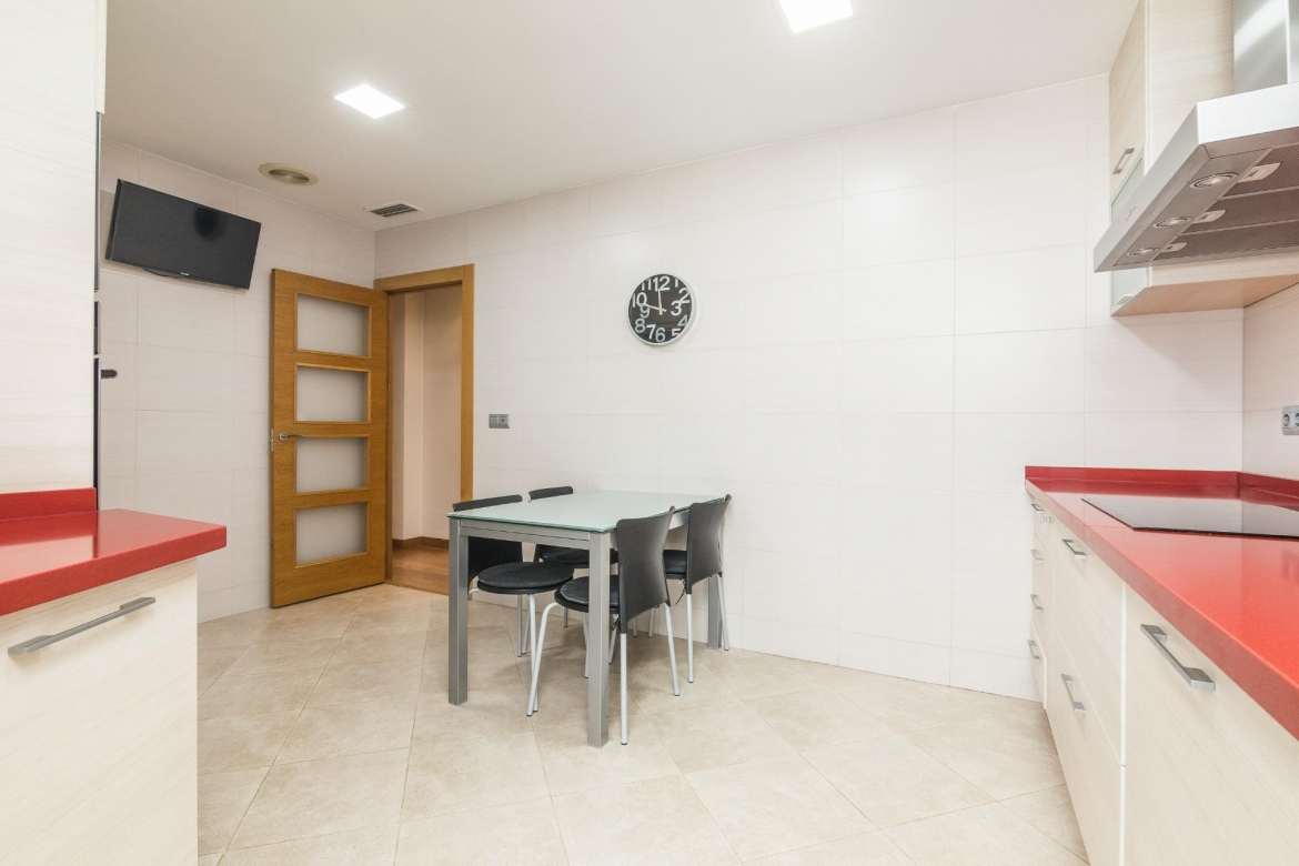 VENTA DE PISO SEMI- NUEVO CERCA RIO Y CLARA CAMPOAMOR- ELCHE - CARRUS - ESTE